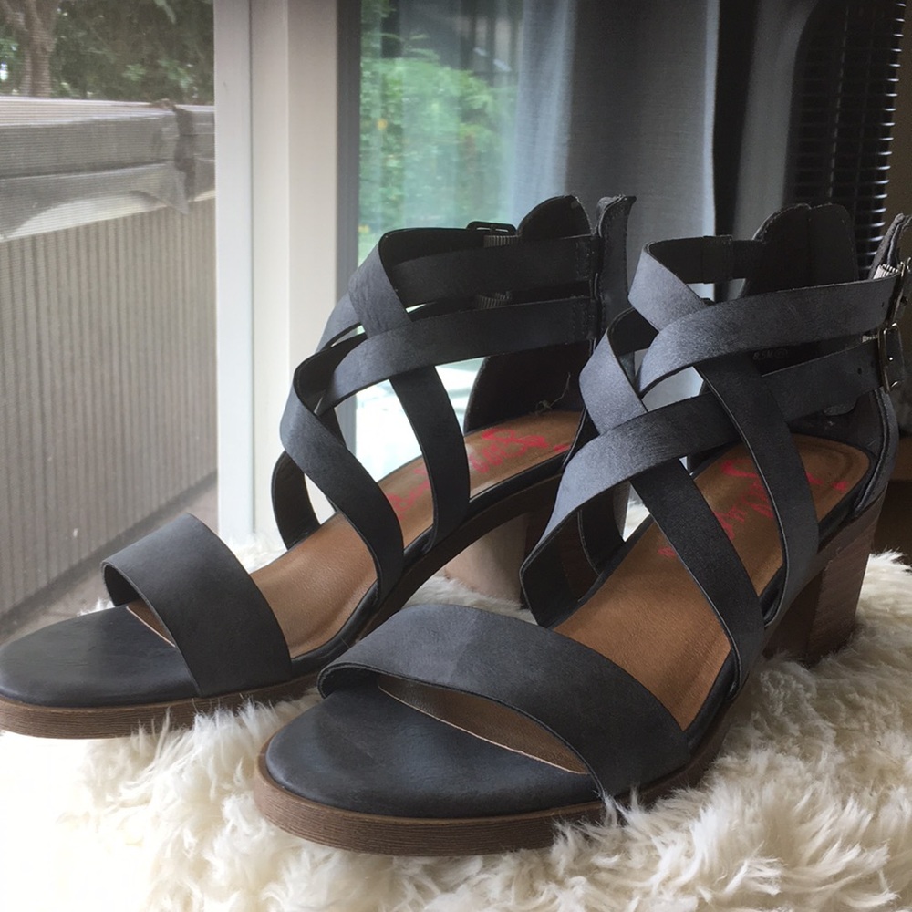 Gray kitten heels with buckles
